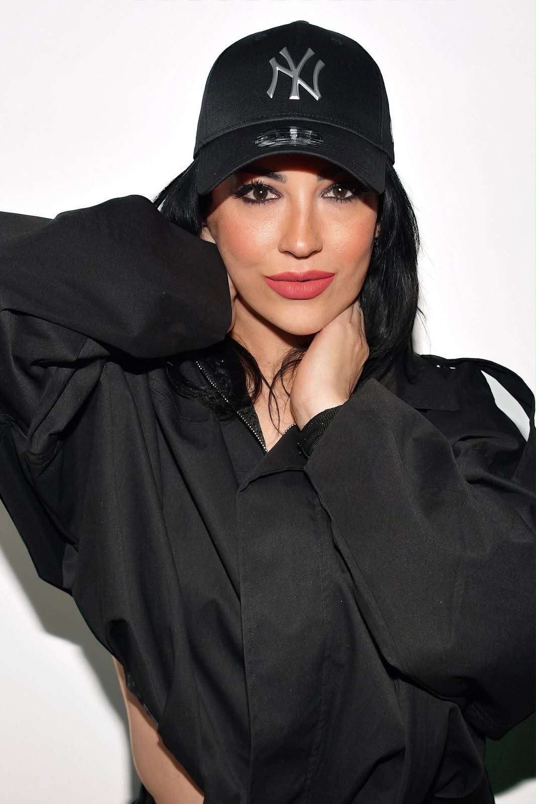 Esther Lalousis — Make Up Artist